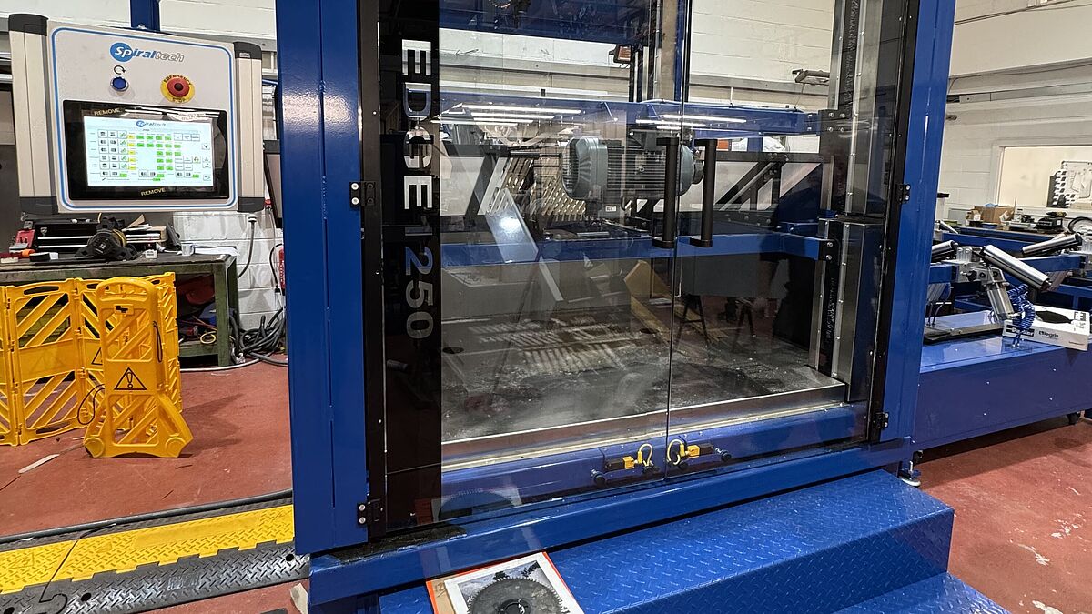 Inovance Technology helps create the Edge 1250 fast, safe, repeatable cardboard cutting machine