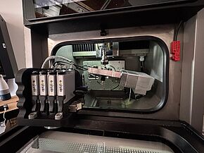 Compact Inovance servo & CNC technology enhances high performance French micromachine